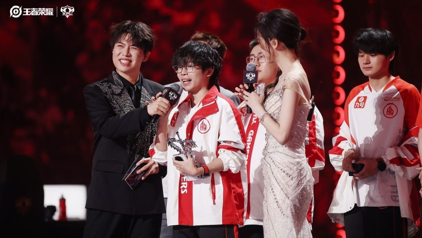韩国胶鞋寓意,黄大仙一肖一马37,广泛的解释落实方法分析_创意版V4.11